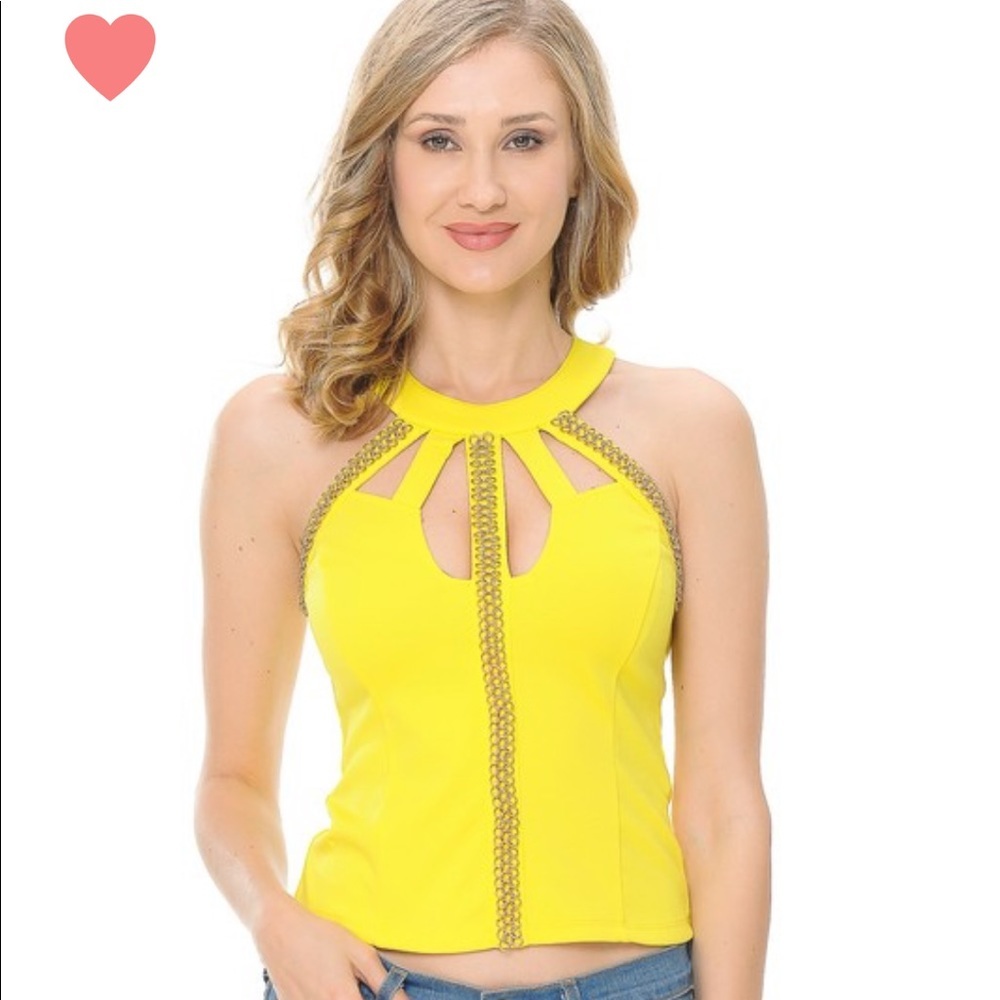 Beautiful Yellow Gold Accent Trim Sleeveless Top
